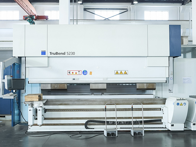 Bending Machine